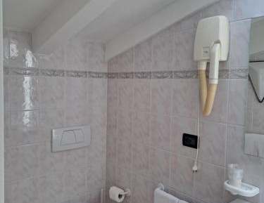Economy Double or Twin Room