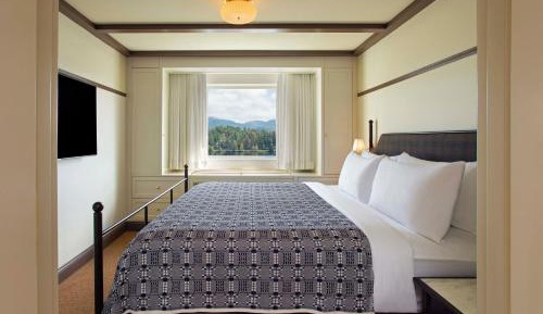 King Room with Sofa Bed