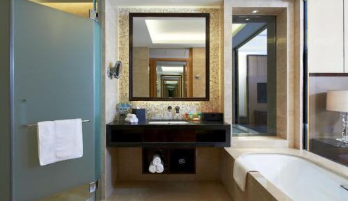 Club level, Guest room, 2 Twin/Single Bed(s), High floor