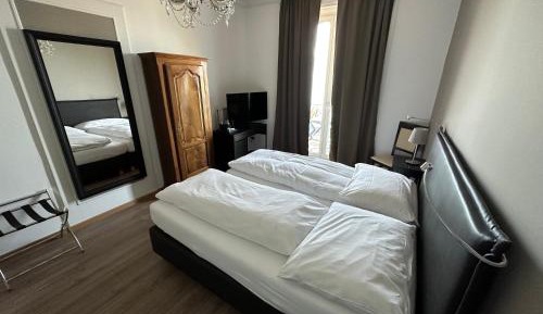 Double Room with Lake View