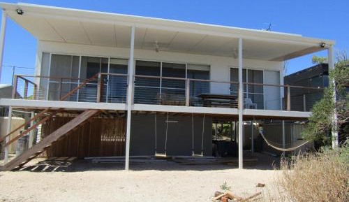 Three-Bedroom Holiday Home 