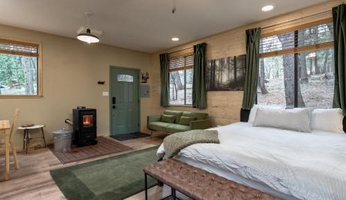 Superior King Room