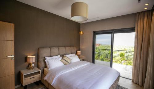 Double Room with Pool View
