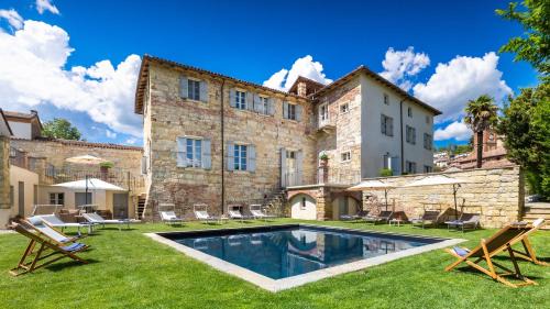 Seven-Bedroom Villa