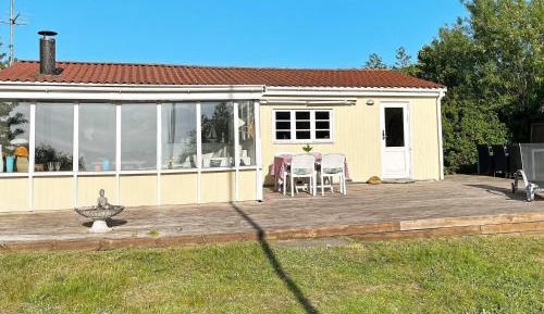 Two-Bedroom Holiday Home