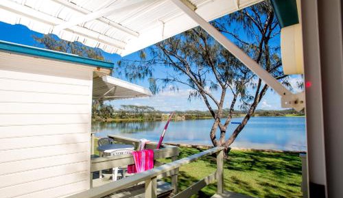 Waterfront Cabin (1BR) - No pets allowed