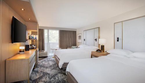 Standard Queen Room with Two Queen Beds
