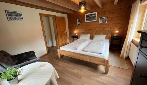 Apartment (4 Adults)