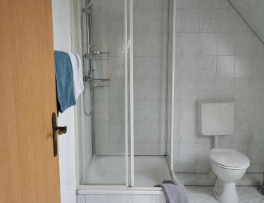 Twin Room with Private Bathroom