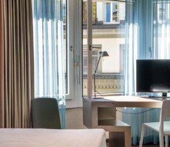DESIGN  Twin Room