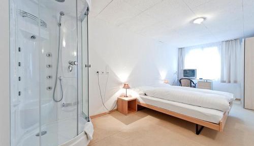 Double Room with Shared Toilet