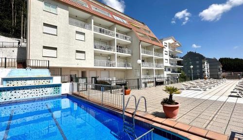 One-Bedroom Apartment - 2 adults + 2 child (10 years old)