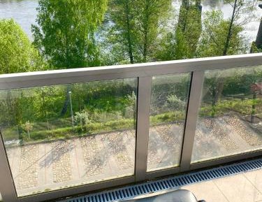 Studio with Balcony
