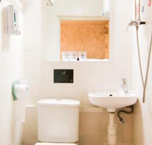 Single Room (No Window)