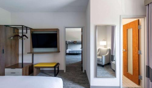 One-Bedroom Family Suite with One King Bed and One Bunk Bed, Non-Smoking