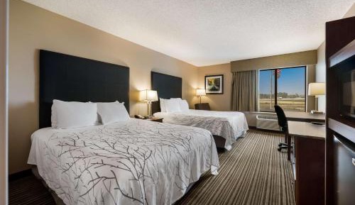 Queen Room with Two Queen Bed