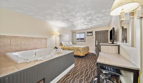 Queen Suite