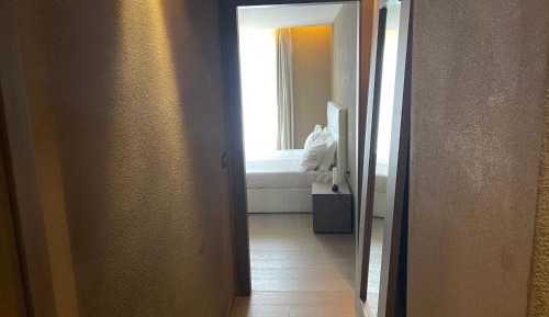 Double or Twin Room with Lake View