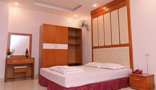 Deluxe Double Room with Bath