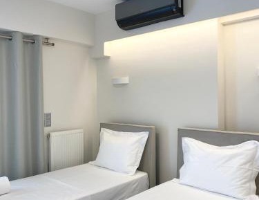 Deluxe Double or Twin Room with City View