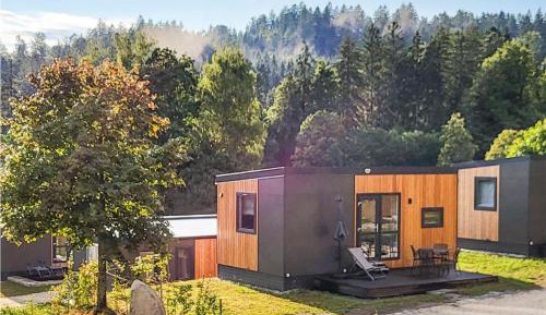 One-Bedroom Holiday Home