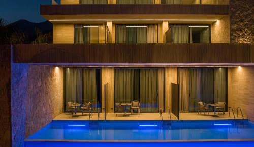 Deluxe Seaview Infinity