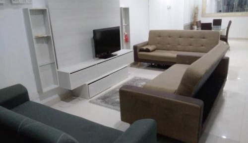 Three-Bedroom Holiday Home 