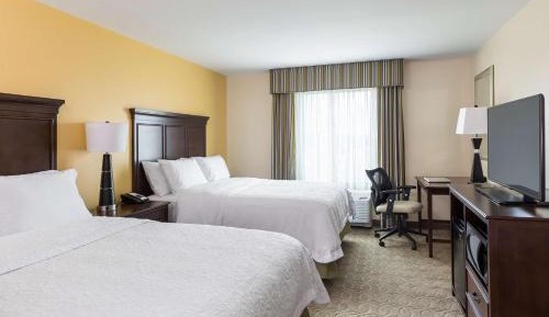 Queen Room with Two Queen Beds (4 Adults)