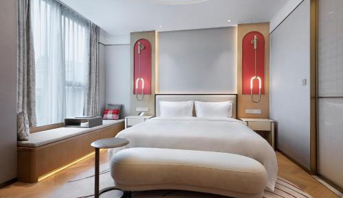 Deluxe Double Room with Bath