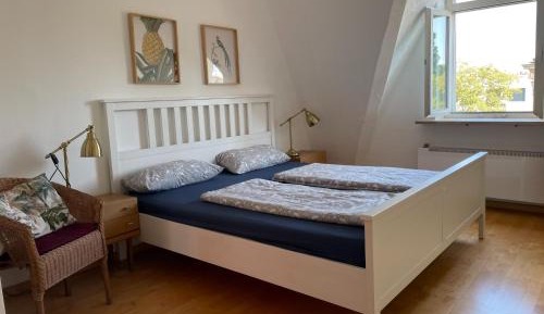 Double Room with Shared Bathroom