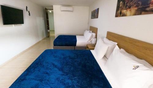 Twin Room with Private Bathroom