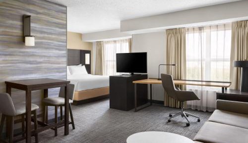 King Studio Suite with Sofa Bed