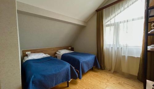 Quadruple Room with Mountain View