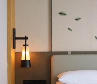 Premier Guest Room with 2 Double, City view