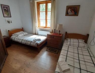 Twin Room with Bathroom