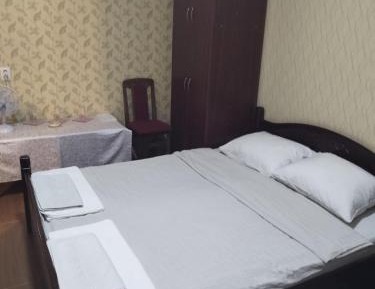 Deluxe Double Room (2 Adults + 1 Child)