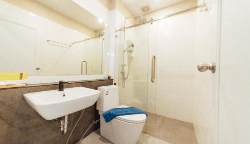 Triple Room with City View