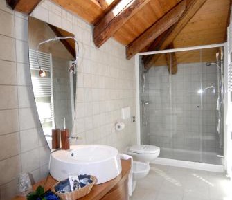 Superior Double Room with Shower
