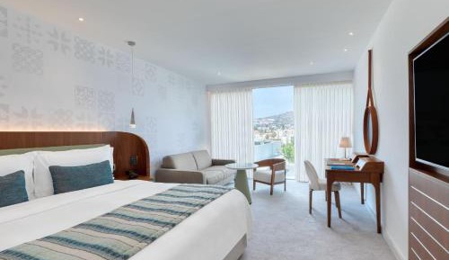Superior, Guest room, 1 King, Sofa bed, Inland view