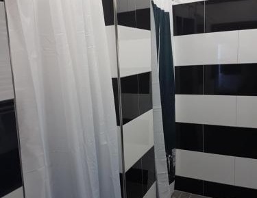 Single Room with Shared Bathroom