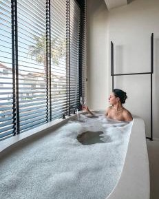 Deluxe Double Room with Bath