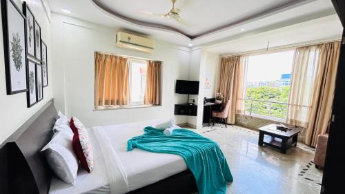 Premier Room