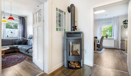 Three-Bedroom Superior Apartment