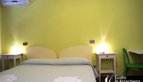 Studio (2 Adults)