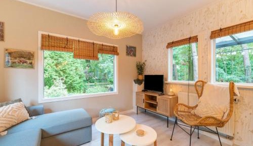 One-Bedroom Holiday Home