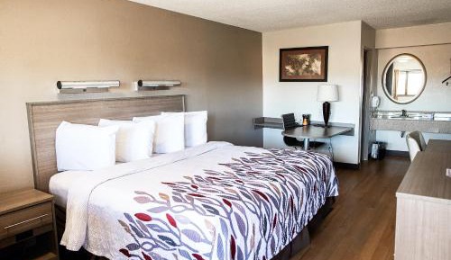 Superior King Room Smoke Free
