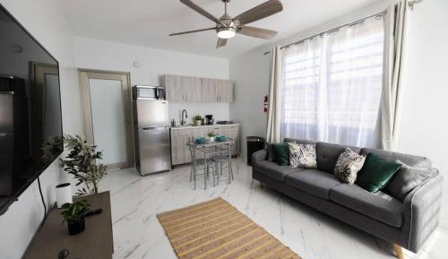 One-Bedroom Apartment