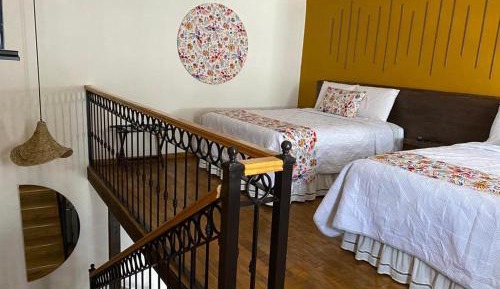 Standard Twin Room with Sofa