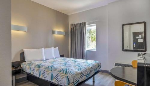 Double Room - Disability Access - Non-Smoking