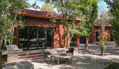 One-Bedroom Chalet